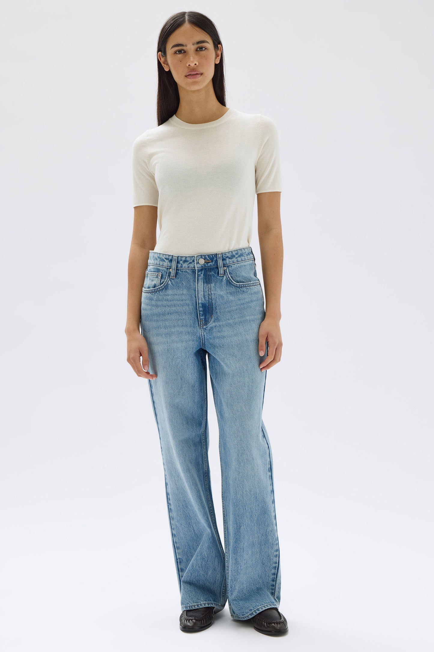 Womens Relaxed Jean - Indigo Fade